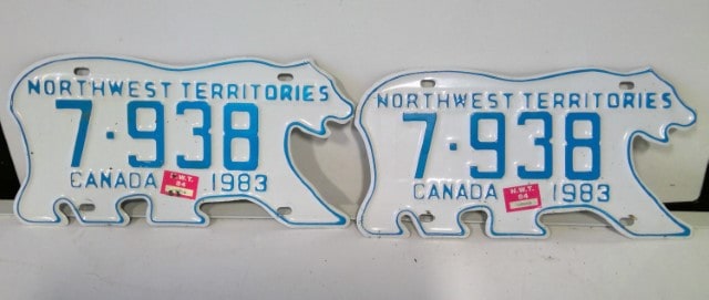 Matching Set of 1983 NWT License Plates for sale