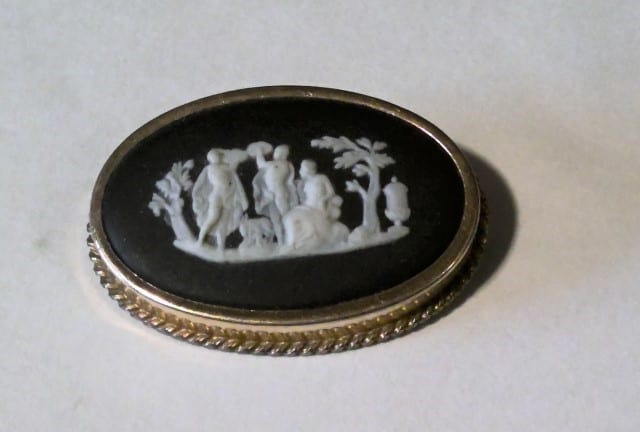 Wedgwood Cameo Brooch Black Basalt, gold filled sterling silver for sale