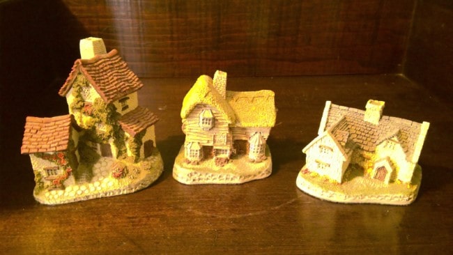 Set of 3 1982 David Winters Cottages - Village Shop, Cotswold Cottage, Ivy Cottage for sale