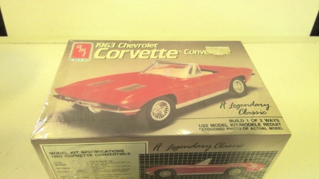 AMT ERTL 1963 Chevrolet Corvette Convertible Model Kit for sale on heinventures.ca