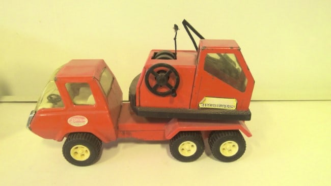 Vintage Tonka Pressed Steel Crane 1970s for sale on heinventures.ca