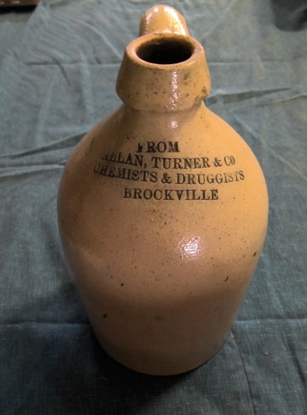 1800s Stoneware Jug From Brockville Ontario for sale