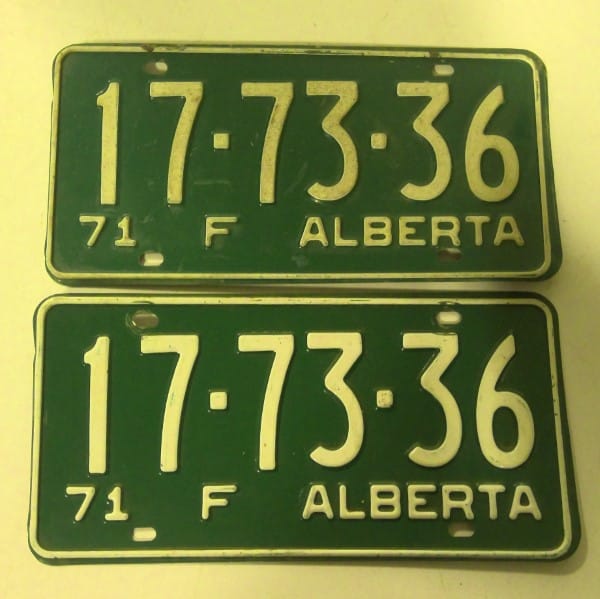 Matching Set of 1971 Alberta License Plates for sale