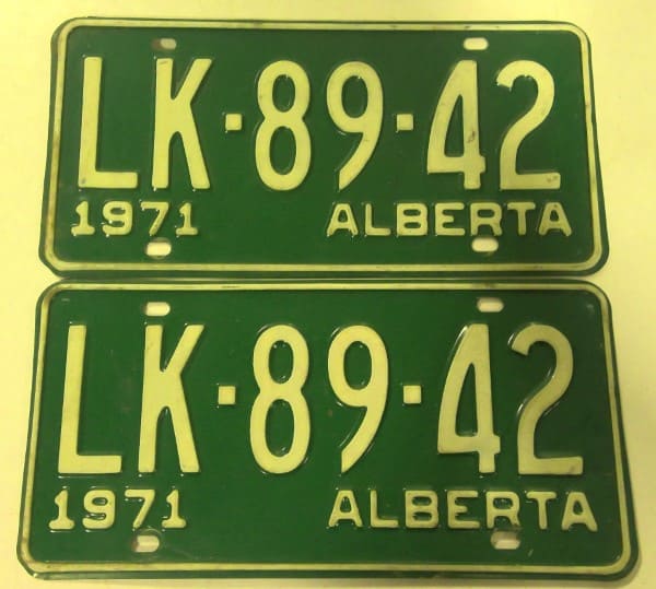 Matching Set of 1971 Alberta License Plates for sale