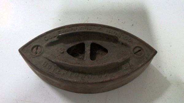 Antique Colebrookdale Iron Co #3 Sad Iron for sale