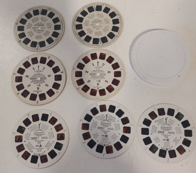 View-Master Reels, Assorted with Storage Container for sale on heinventures.ca