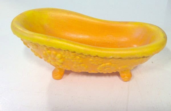 Vintage Arnel's 1975 Bathroom Soap Dish (yellow) for sale