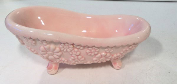 Vintage Arnel's 1975 Bathroom Soap Dish (Pink) for sale