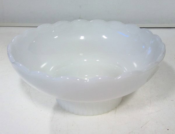 E.O. BRODY Vintage Milk Glass footed Serving Bowl Dish White multi purpose scalloped edge candy dish nuts Cleveland USA M2000 for sale