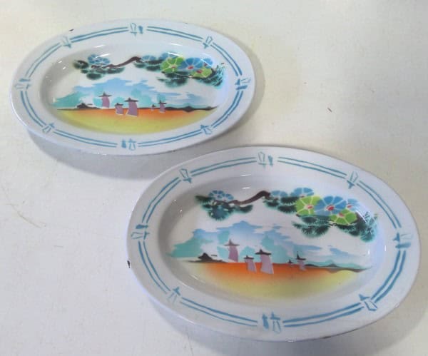 Vintage Bumper Harvest Enamel Ware Platters (set of 2) for sale