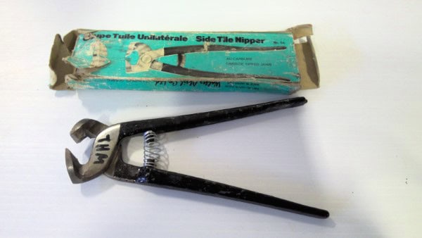 Vintage No. 9A Side Tile Nipper for sale