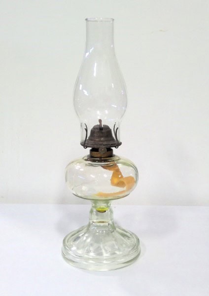 Vintage Clear Glass Oil Lamp (working condition) for sale