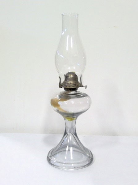 Vintage Clear Glass Oil Lamp (working condition) for sale