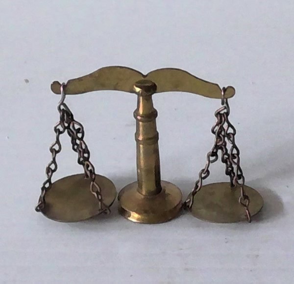 Dollhouse Minature Brass Scale for sale on heinventures.ca