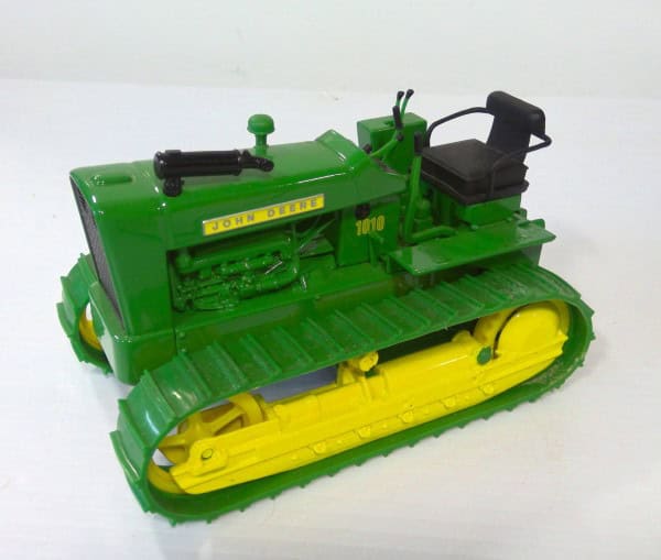 Ertl John Deere 1010 Crawler 1/16 Scale Diecast for sale