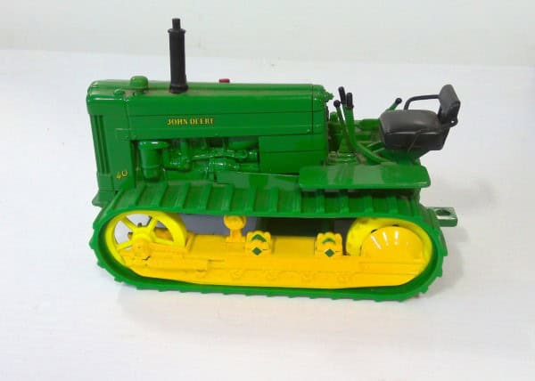 Ertl John Deere 40 Crawler 1/16 Scale Diecast for sale