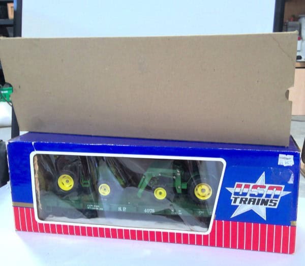 USA Trains G Scale Trailer with John Deere Tractors for sale