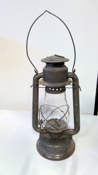 Vintage GSW Beacon Barn Lantern for sale