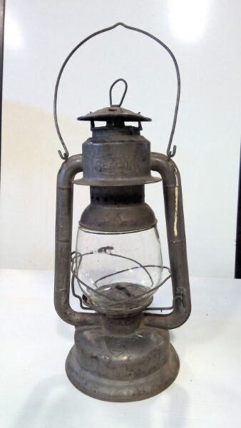 Vintage GSW Beacon Barn Lantern for sale