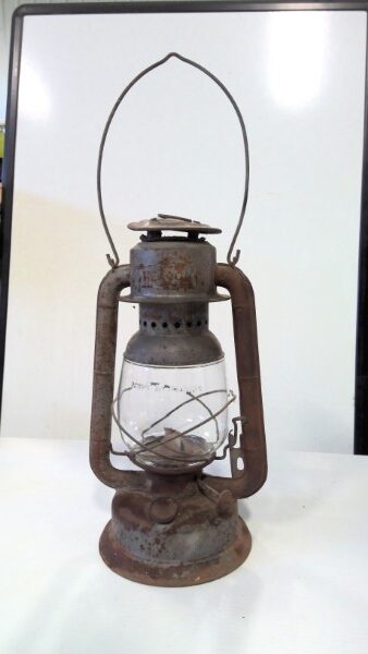 Vintage GSW Beacon Barn Lantern for sale