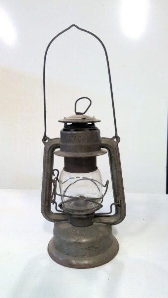 Vintage GSW Beacon Barn Lantern (Small Size) for sale