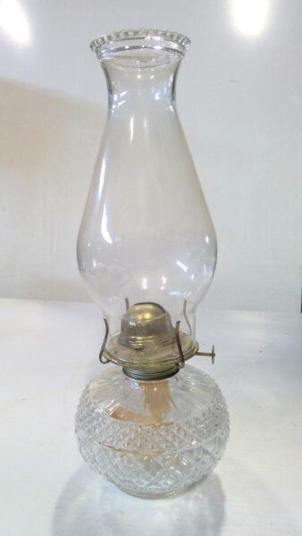 Vintage Lamplight Farms 1985 Glass Oil Lamp for sale