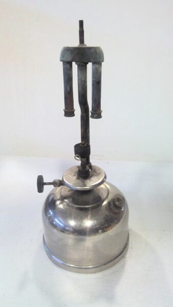 Vintage Coleman Quick-Lite Gas Table Lamp (undated) for sale