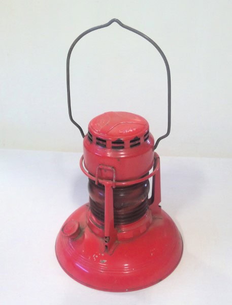 Vintage Dietz No.40 Lantern (Railroad or Traffic Lantern) for sale