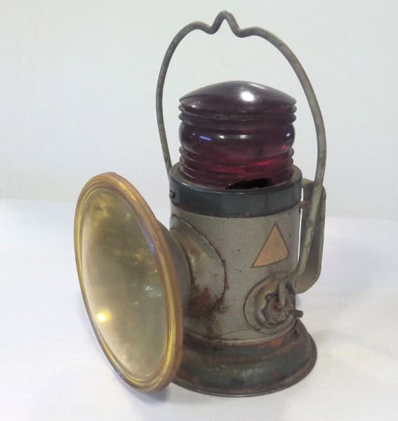 Vintage Delta Electric Co 1950s Railroad / Mining Electric Lantern for sale