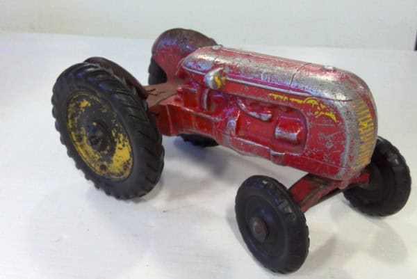 Vintage Cockshut 30 Lincoln Toy Tractor for sale