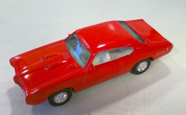 Ertl 1/43 Scale 1968 Pontiac GTO Diecast Car. for sale