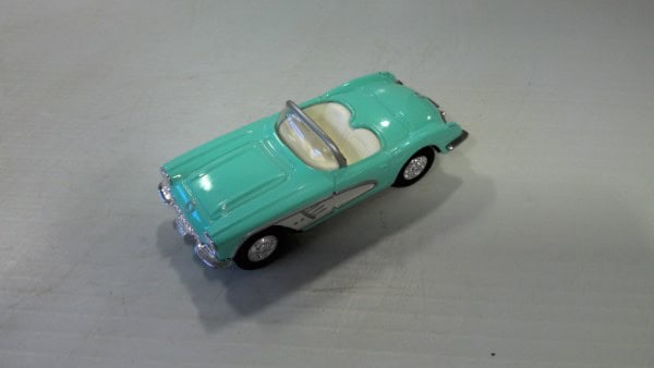 Ertl 1960 Chevrolet Corvette Diecast Car for sale