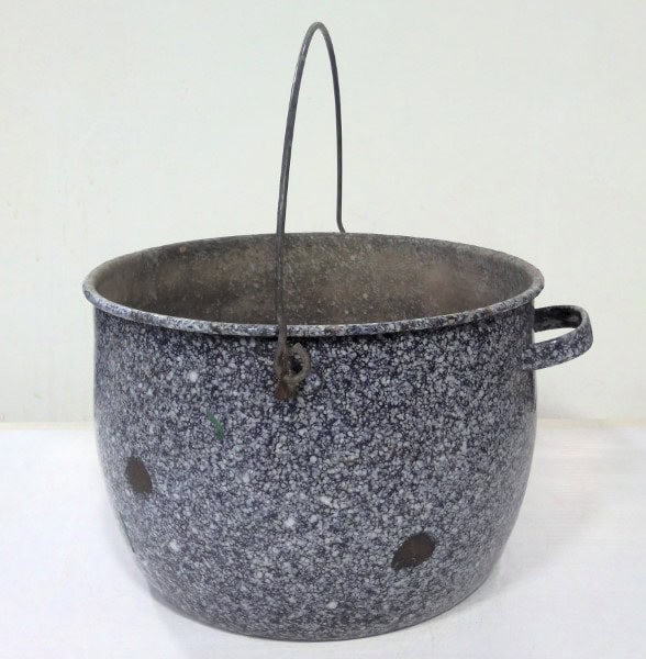 Vintage Spotted Enamelware Pot with Handle for sale