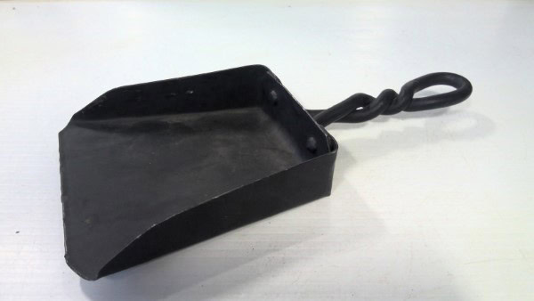 Wrought Iron Forged Small Dust Pan for sale