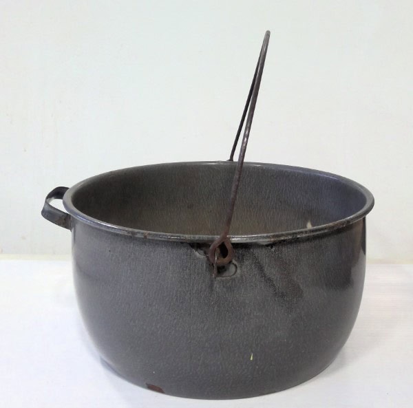 Vintage Grey Enamelware Pot with Handle for sale