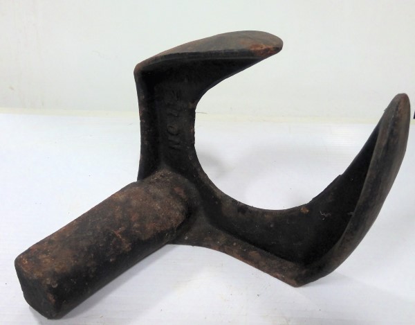 Antique Cast Iron Cobbler's Shoe Anvil - 2 Footed No. 1 1/2 for sale