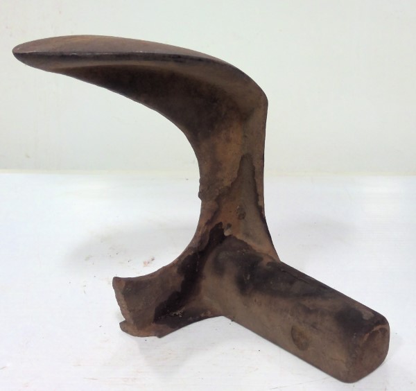 Antique Cast Iron Cobblers Shoe Anvil - (Broken) for sale