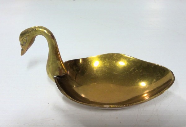 Vintage Brass Swan Trinket / Soap Dish for sale