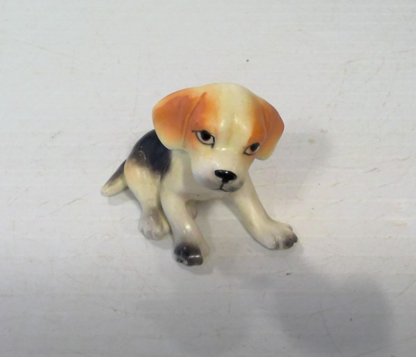 Vintage Ceramic Beagle Puppy Dog Figurine - Hand Painted Made in Japan for sale