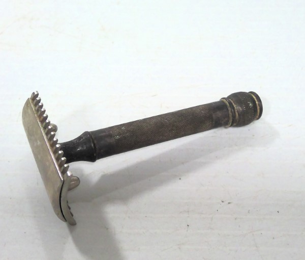 Vintage Gillette Pull Tape Razor With Ball Handle - Made In Canada for sale