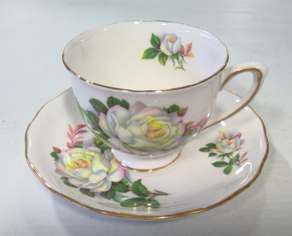 Vintage Royal Vale White Rose Tea Cup and Saucer for sale