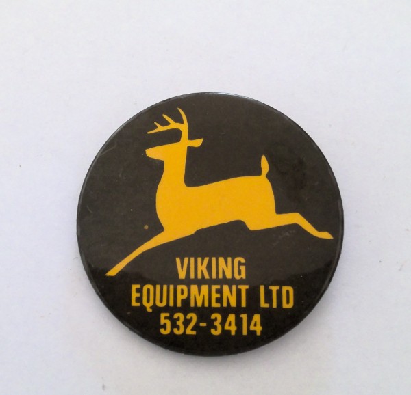 Vintage John Deere Viking Equipment Grande Prairie Pinback for sale